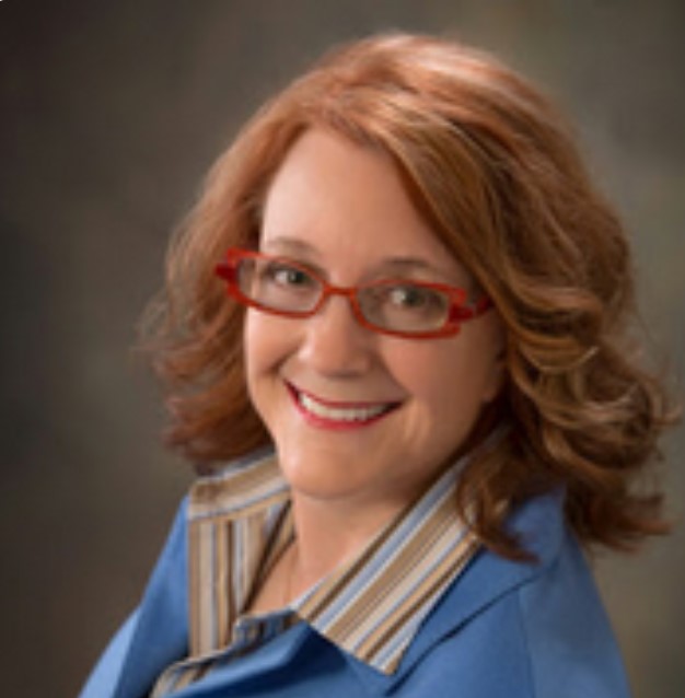 Moser_Ellen Headshot