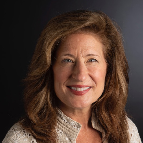 Vardabash_Krista_Headshot