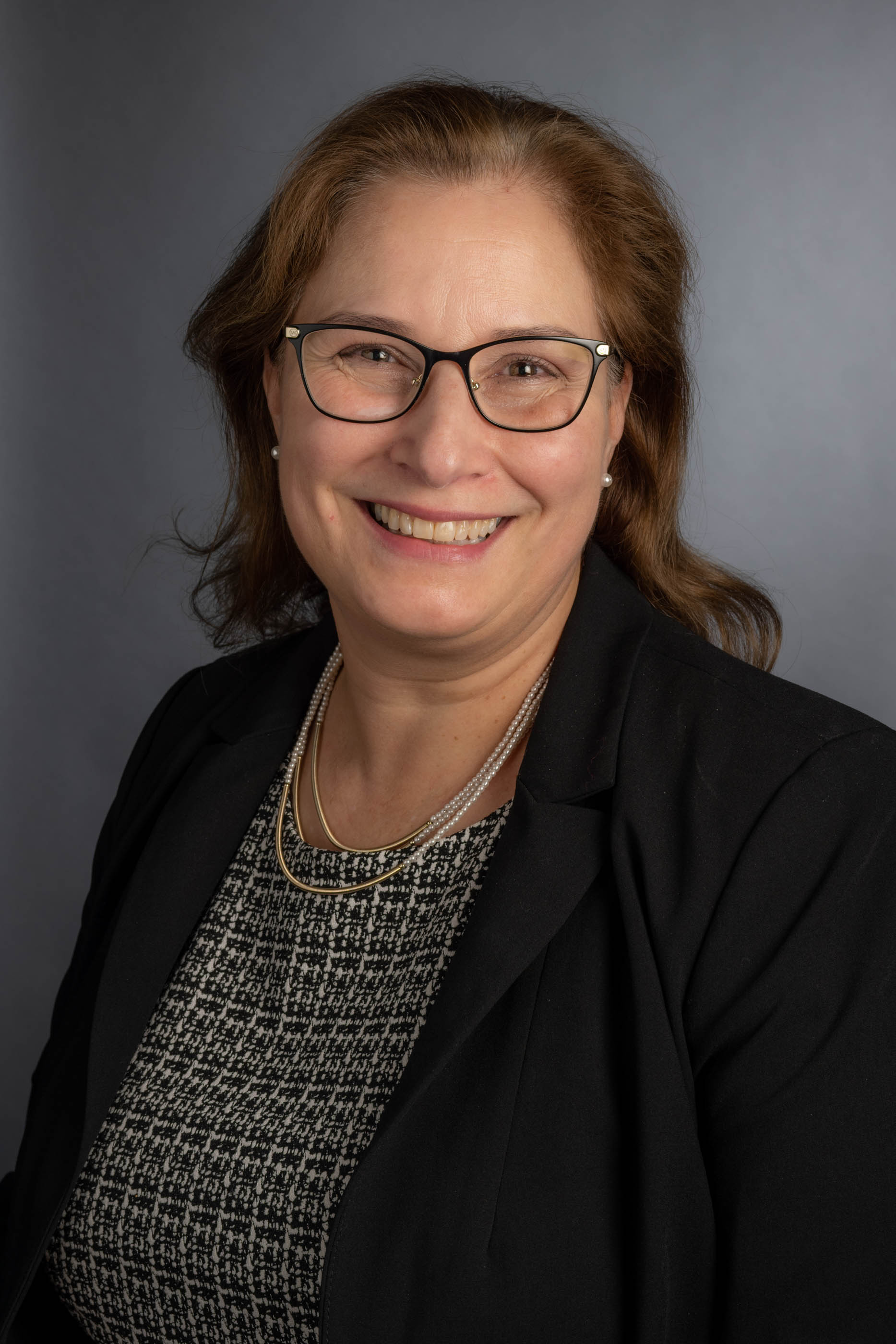 Diane Slusarski headshot