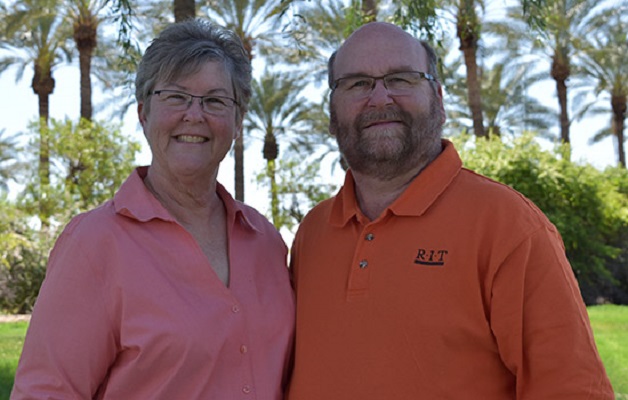 Barbara Ray AAS '74, MS '84 Holcomb and Samuel AAS '77 Holcomb  Headshot