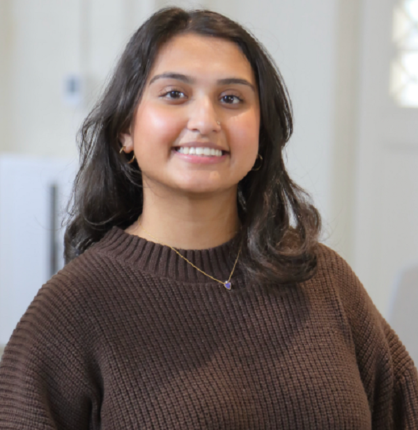 Sonakshi Das Headshot