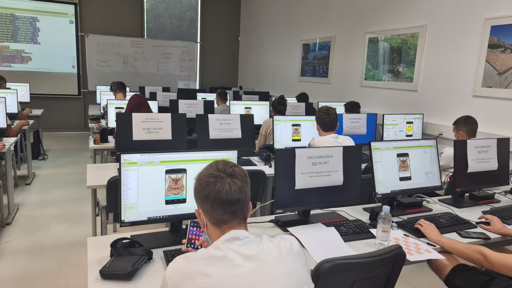 Kick-start of Web and Mobile Computing Bootcamp for RIT Croatia Freshmen students