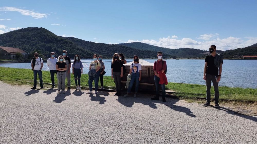 Learning about sustainability from real life examples: student field trip to Pelješac