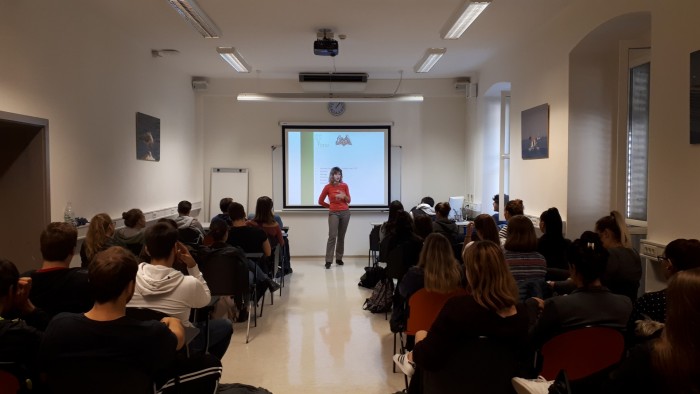 Ms. Anja Marković from Bonsai Association held a lecture on sustainable volunteering