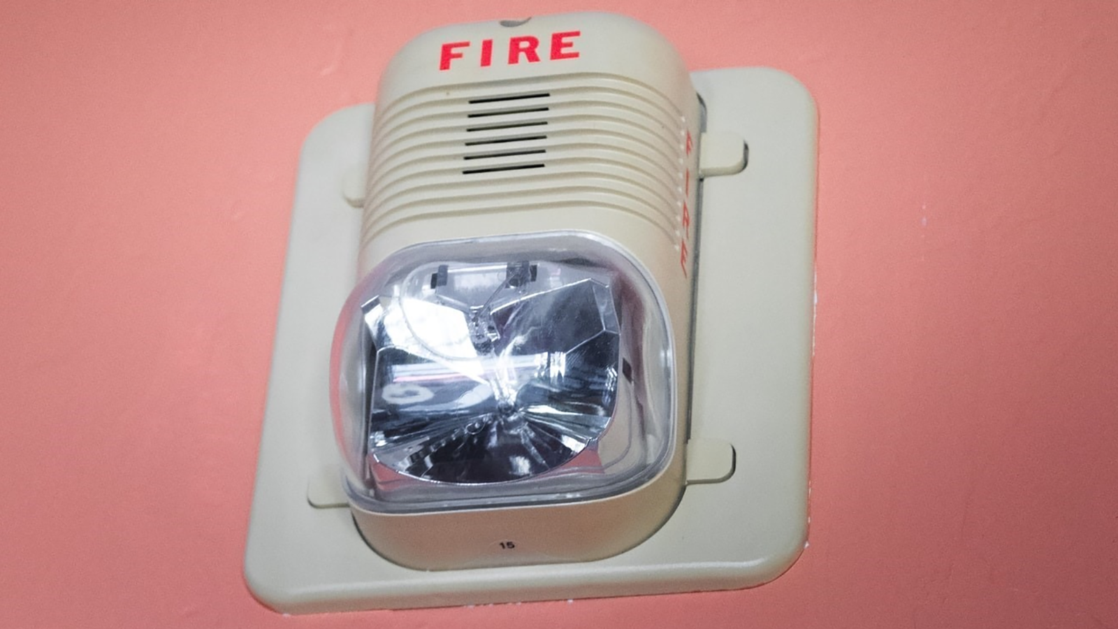 Picture of a fire alarm