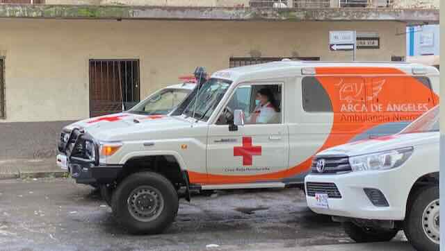 Neonatal ambulance on street