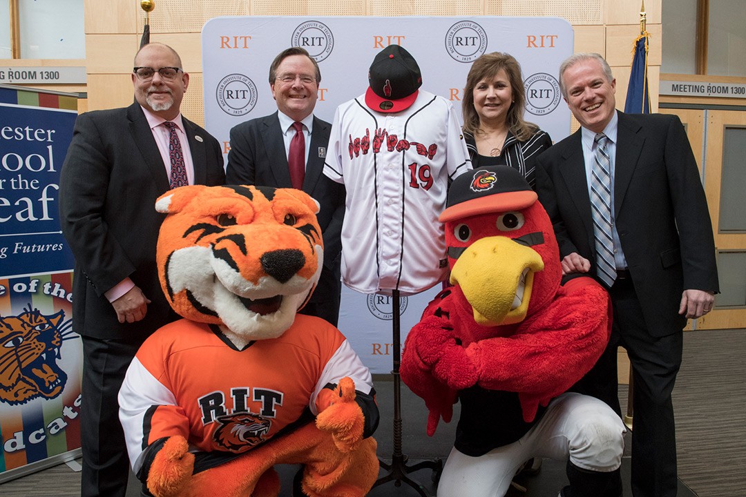 Rochester Red Wings baseball partners with RIT/NTID, Rochester School for  the Deaf for Deaf Culture Day at Frontier Field April 28