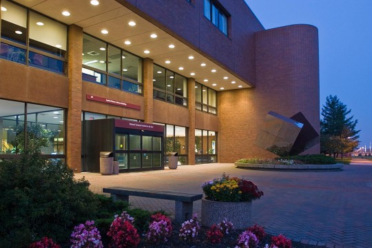 Rochester Red Wings baseball partners with RIT/NTID, Rochester School for  the Deaf for Deaf Culture Day at Frontier Field April 28